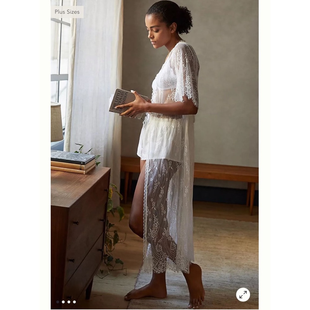 Anthropologie White Lace Robe